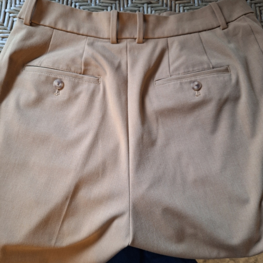 Uniqlo Dress Pants Size M - Picture 5 of 8